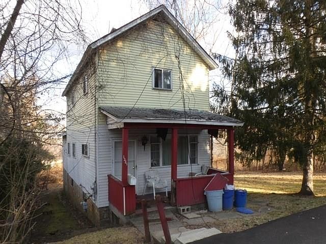 2nd image of 1321 Union St