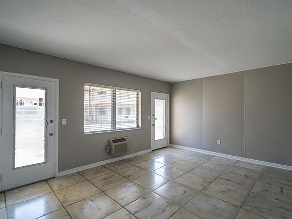 3rd image of 10200 E Bay Harbor Dr APT 11C
