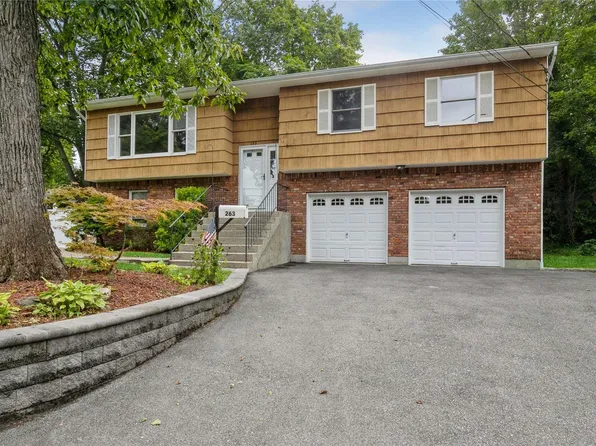 263 Depot Road, Huntington Station, NY 11746