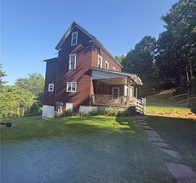 1st image of 240 Wertz Rd