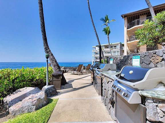2nd image of 75-6026 Alii Dr APT 3304