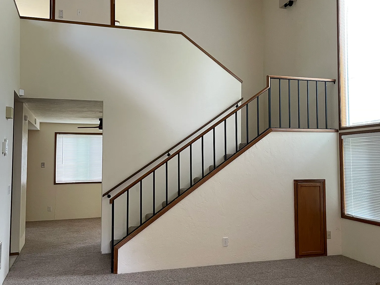 2 bed, 1261 sqft, $2,000 — Photo 4