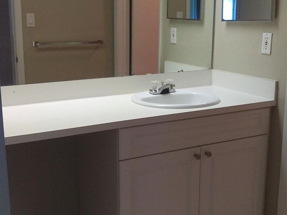 2nd image of 13285 Arbor Pointe Cir APT 204
