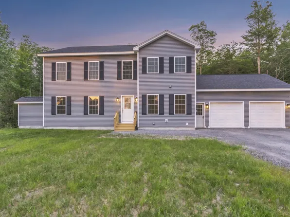 19 Pleasant Road, Sidney, ME 04330