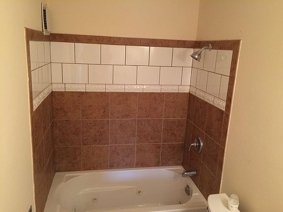 Whirlpool Jetted Tub