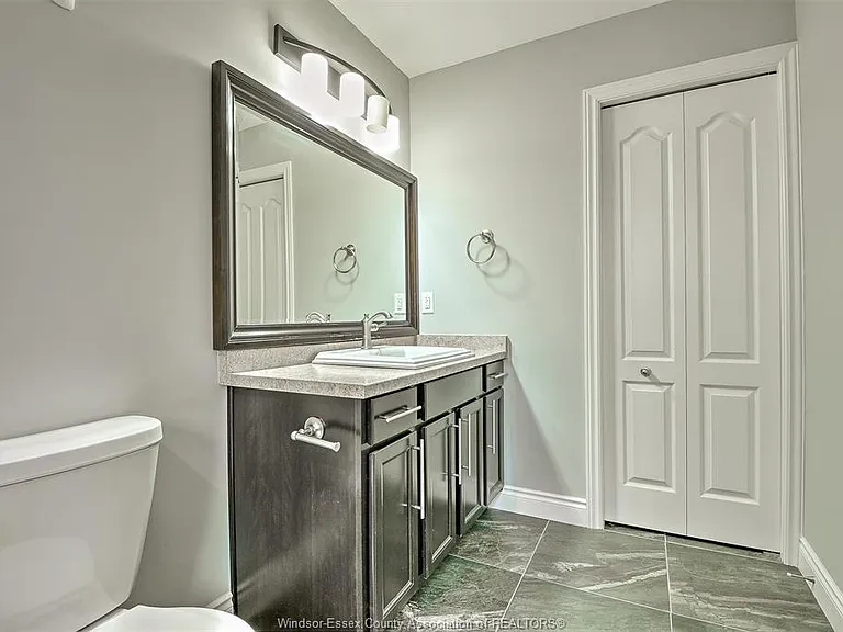 2490 Bernard Rd — Photo 24