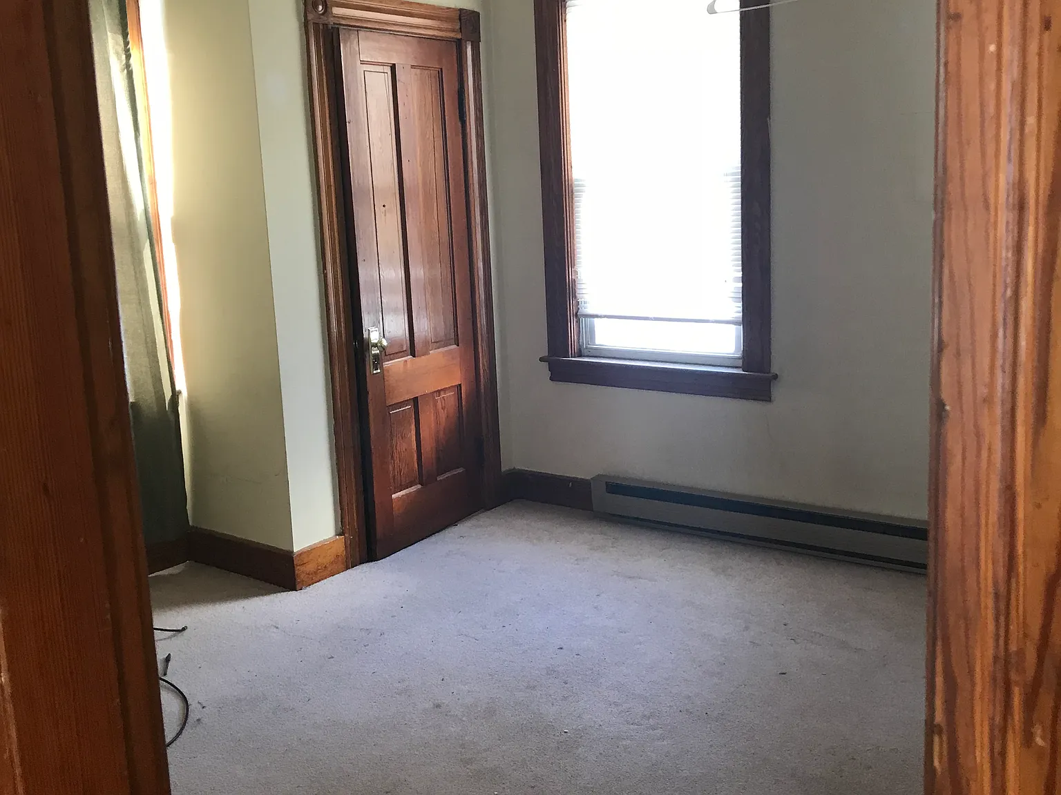 3 bed, 950 sqft, $1,850 — Photo 4
