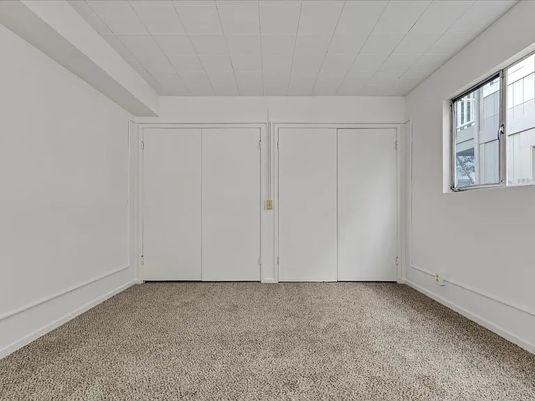 514 Sloat Ave — Photo 8