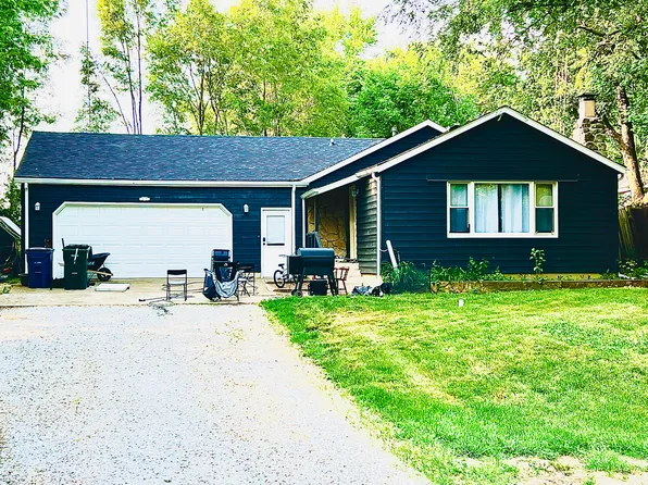 4976 River Rd, Kankakee, IL 60901