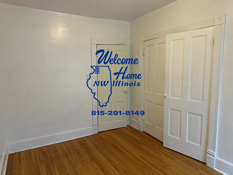 512 Chicago Ave — Photo 29