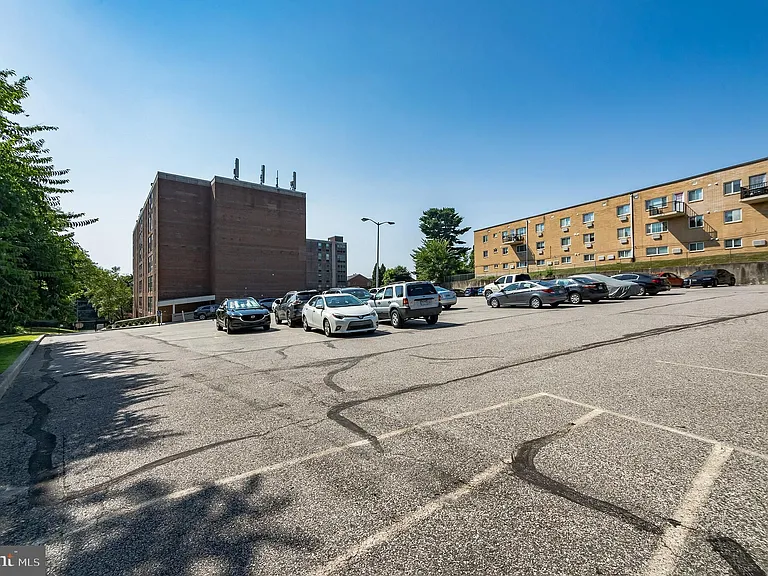 6100 Henry Ave #5B — Photo 25
