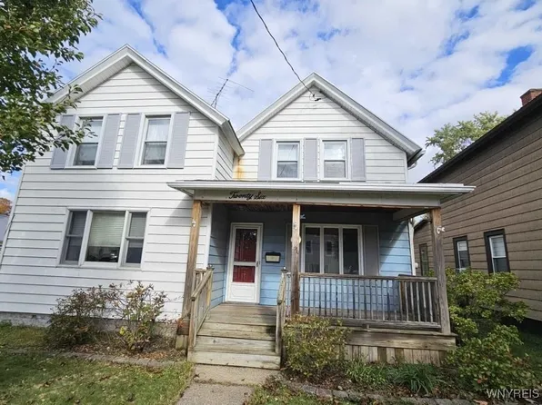 26 N Ermine St, Dunkirk, NY 14048