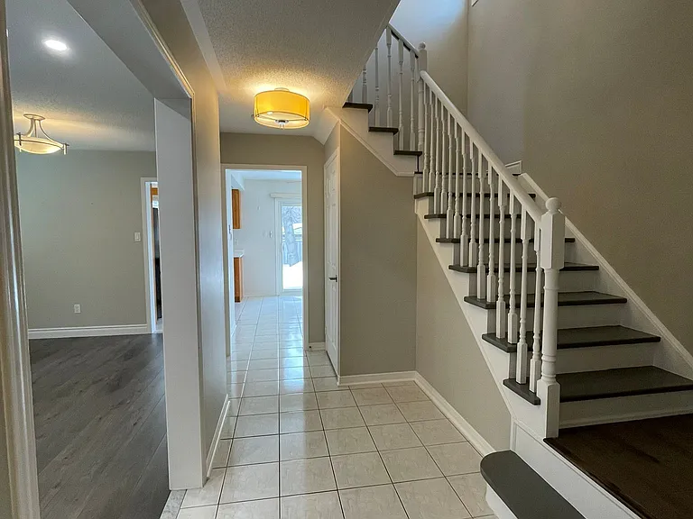 618 Fothergill Blvd — Photo 2