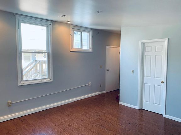 4th image of 535 Klotter Ave #3