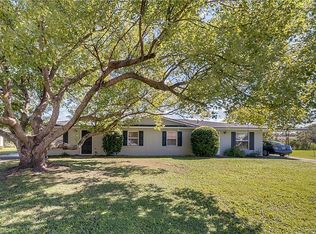 61 Bougainvillea Dr, Debary, FL 32713