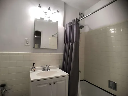 Rented by S&S Ocean Bay Properties | media 20