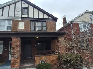 1322 Wightman St, Pittsburgh, PA 15217