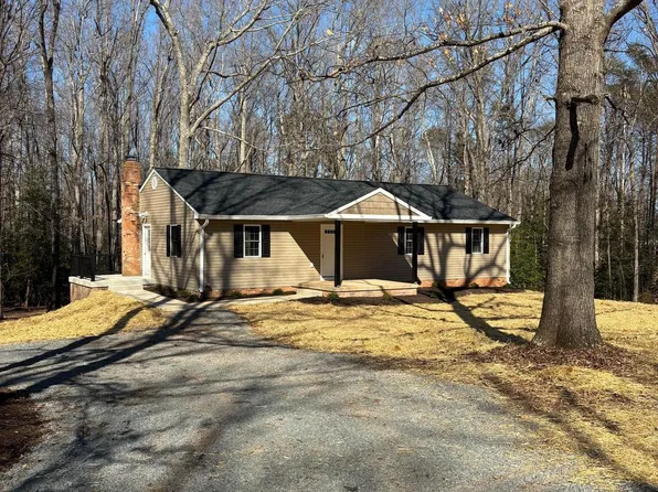 4194 Goldmine Rd, Goldvein, VA 22720