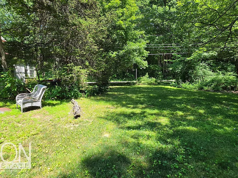 282 Ethan Allen Pkwy #1 — Photo 26