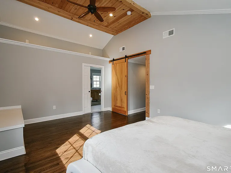 50 1/2 Mountain Spring Rd — Photo 19