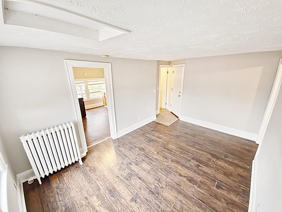 5th image of 9401 Lake Ave #C9fa1d85e
