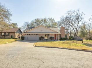 4202 Autumn Cir, Bryan, TX 77802