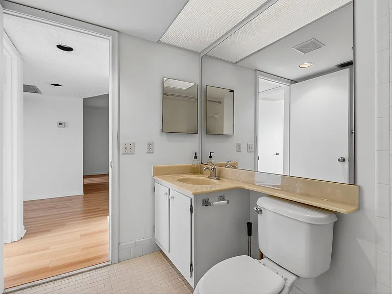 1501 Cayman Way #1501C4 — Photo 26