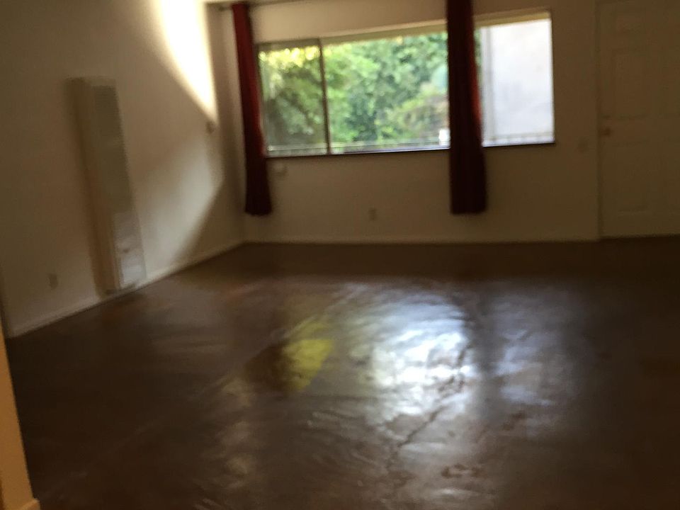 1st image of 614 6th Ave APT 4