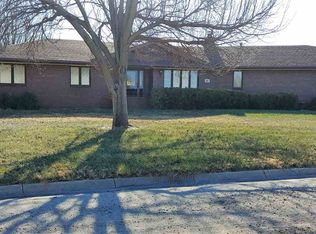 605 W 17th St, Harper, KS 67058
