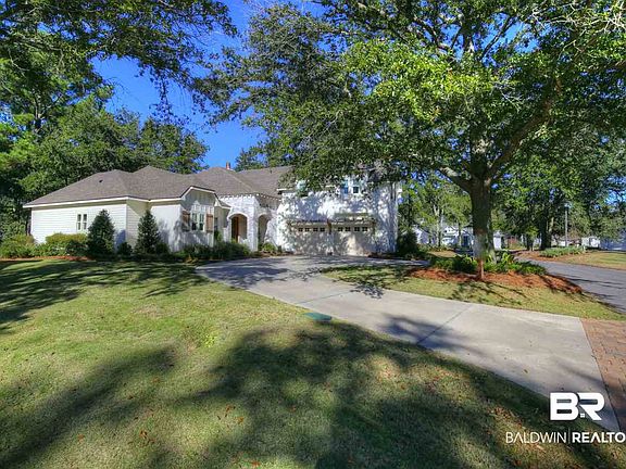 3rd image of 118 Mulberry Ln