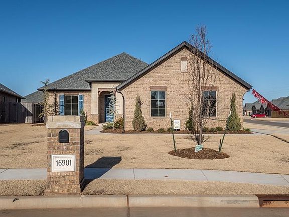 2nd image of 16901 Madrid Cir