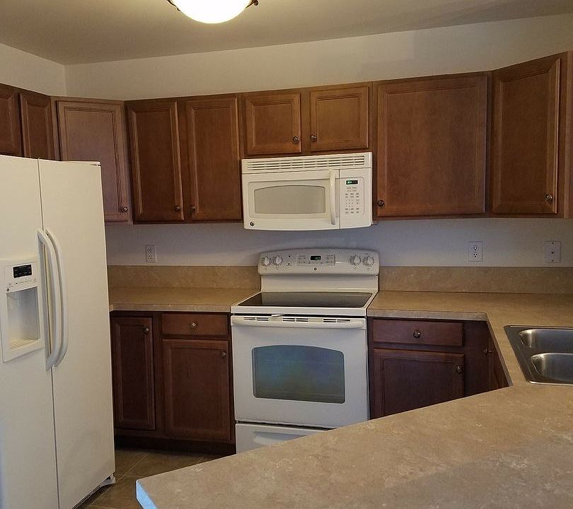 2nd image of 169 Oaklea Rd #T47