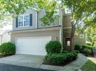 9364 Meadowmont View Dr, Charlotte, NC