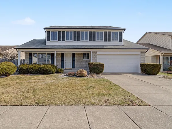 9717 Rose St, Taylor, MI 48180