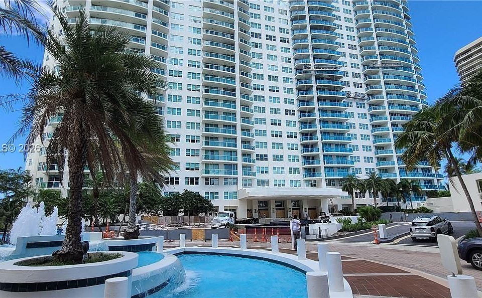 1st image of 20201 E Country Club Dr APT 2303