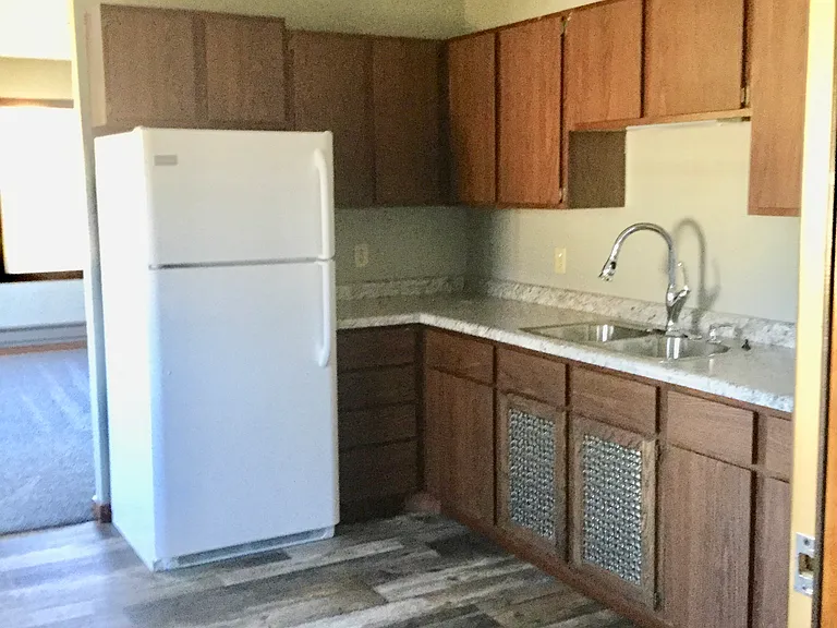 1135 Sunset Ln #4 — Photo 3