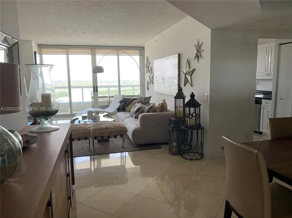 21055 Yacht Club Dr APT 2904, Aventura, FL 33180
