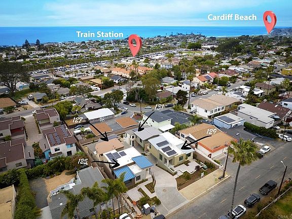 3rd image of 127 N Granados Ave