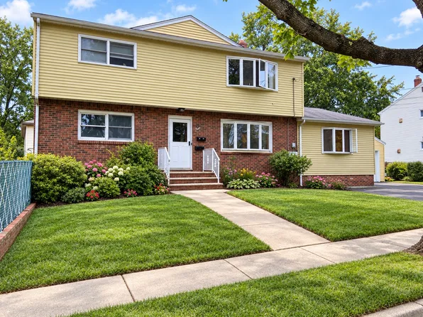 4 Stanchak Ct Floor 2, Clifton, NJ 07014