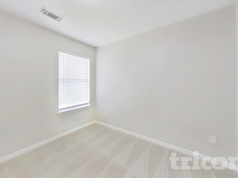 24307 Hard Wood Dr — Photo 11