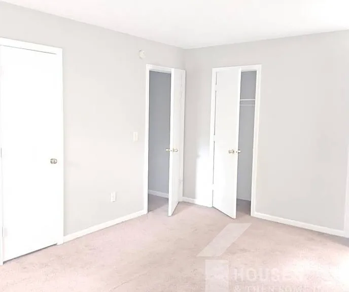 130 Ashdown Dr — Photo 9