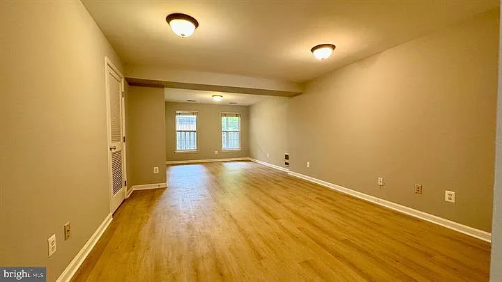 2571 Chase Wellesley Dr — Photo 4