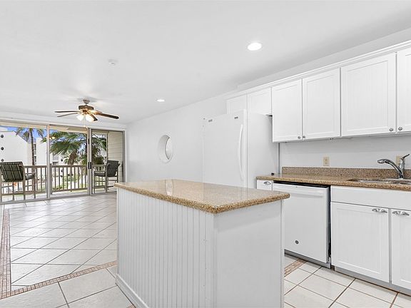 5th image of 6300 Padre Blvd #461/459F