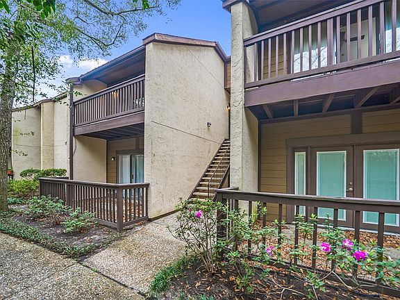 2nd image of 11711 Memorial Dr APT 604