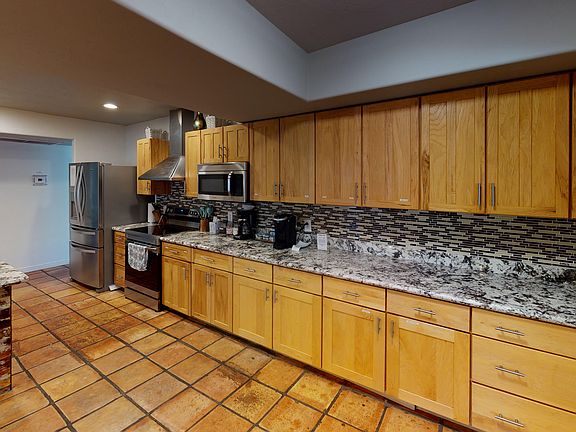 5th image of 6508 S McKemy St