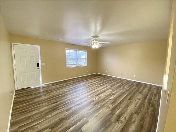 2nd image of 53B Holly Dr