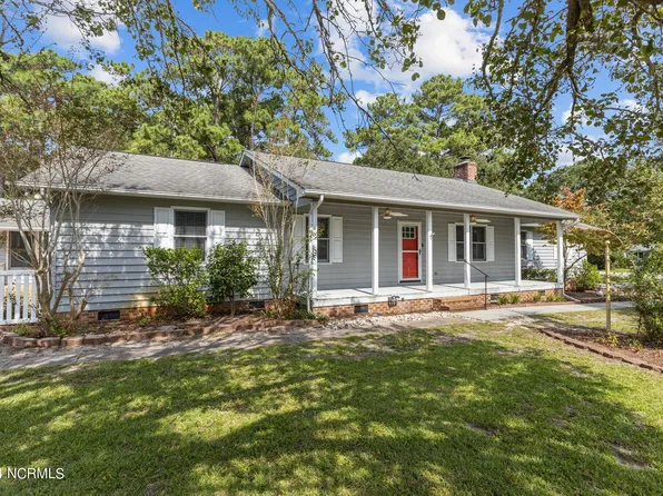 112 Starlight Drive, Cape Carteret, NC 28584