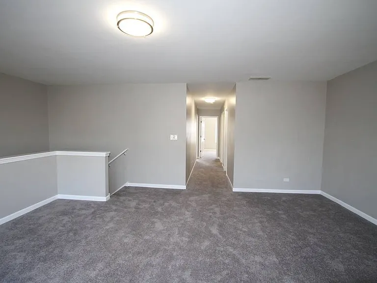 353 Springbrook Trl S — Photo 10