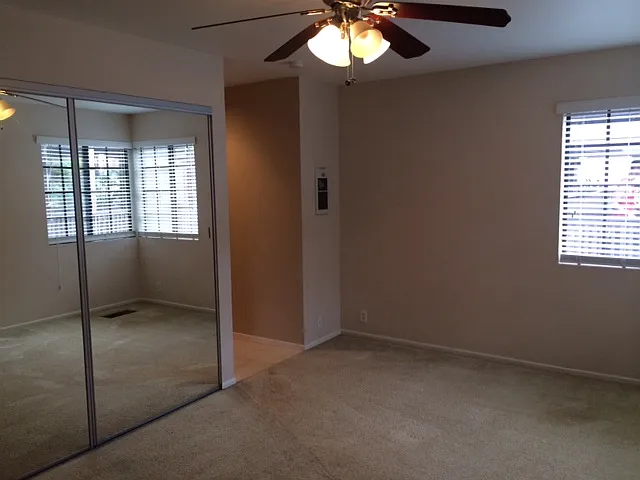8860 Villa La Jolla Dr #218 — Photo 5