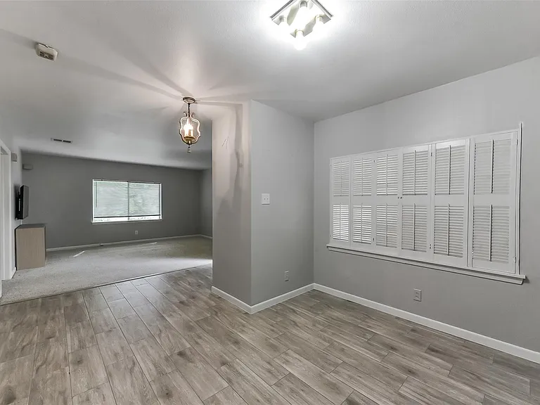 6305 Deerwood Rd — Photo 12